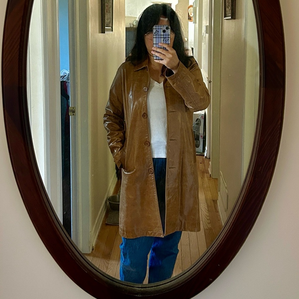 Roots genuine leather jacket Made in Canada size 6